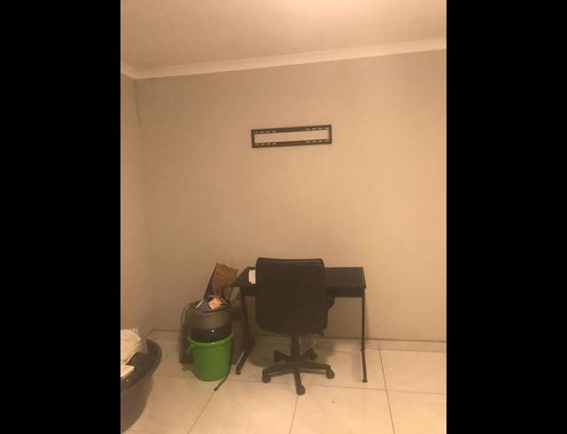 3 BEDROOM HOUSE FOR SALE IN CRYSTAL PARK